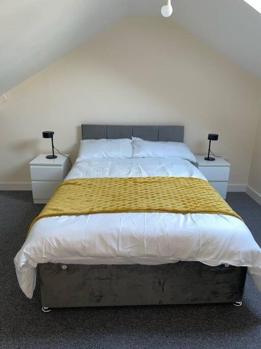 Modern 1 Bed Apartment In The City Centre Of Derby Zewnętrze zdjęcie